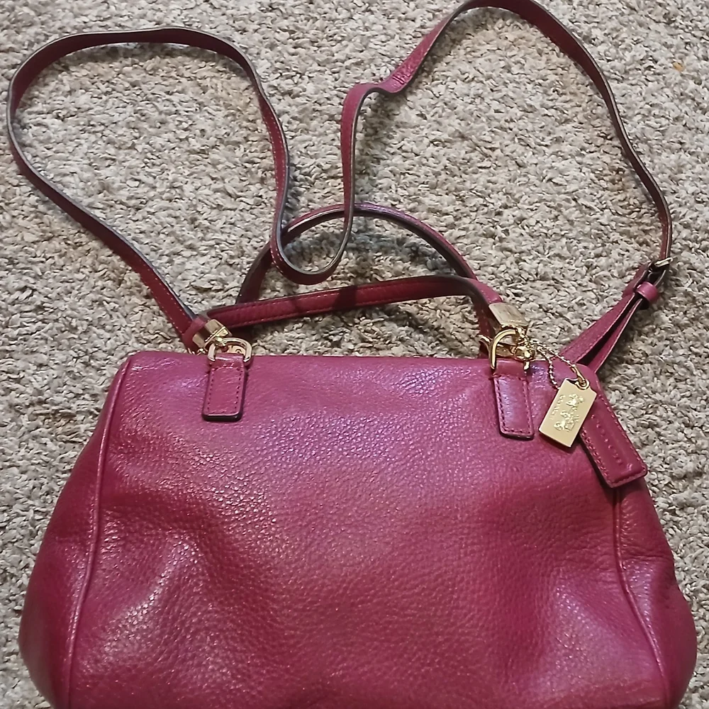 ❤️Coach Pebbled Leather Satchel Crossbody – Raspberry Red – Double Hangtags - Picture 8 of 9